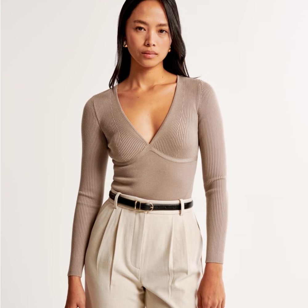 BNWT Long-Sleeve V-Neck Sweater Bodysuit